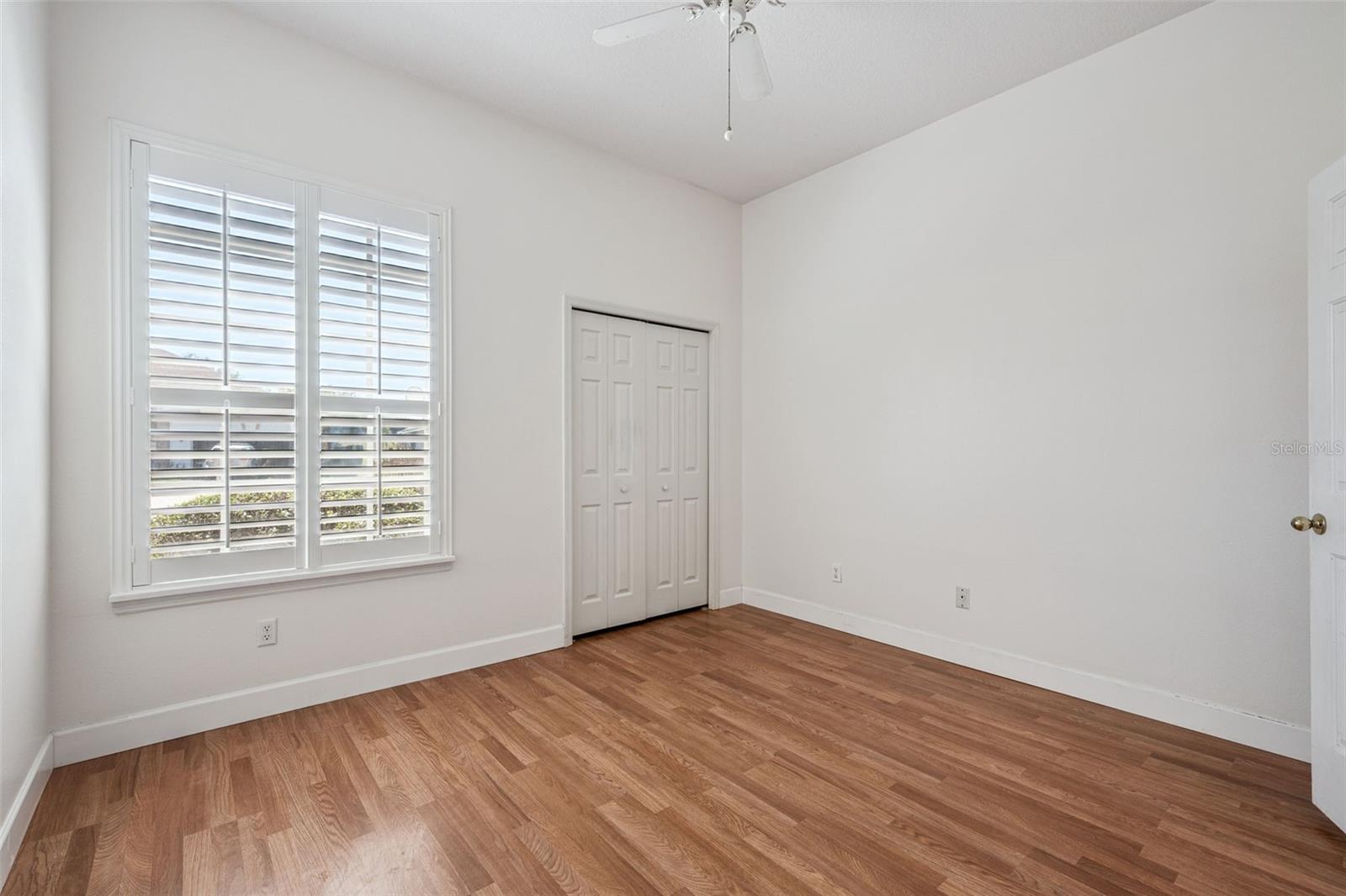 Image 19 of 35 For 8072 Canyon Lake Circle