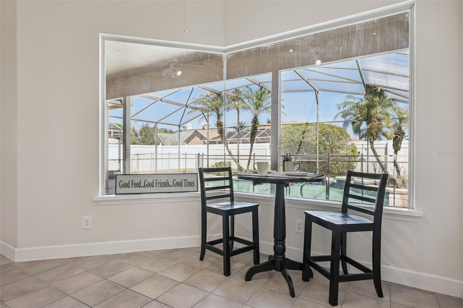 Image 7 of 35 For 8072 Canyon Lake Circle