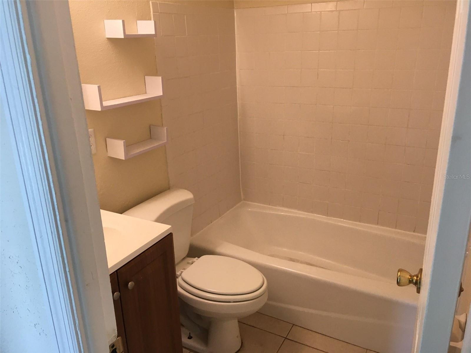 Image 13 of 20 For 6812 82nd Avenue N