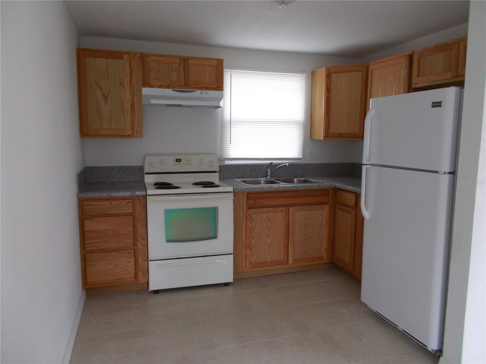 Image 7 of 20 For 6812 82nd Avenue N