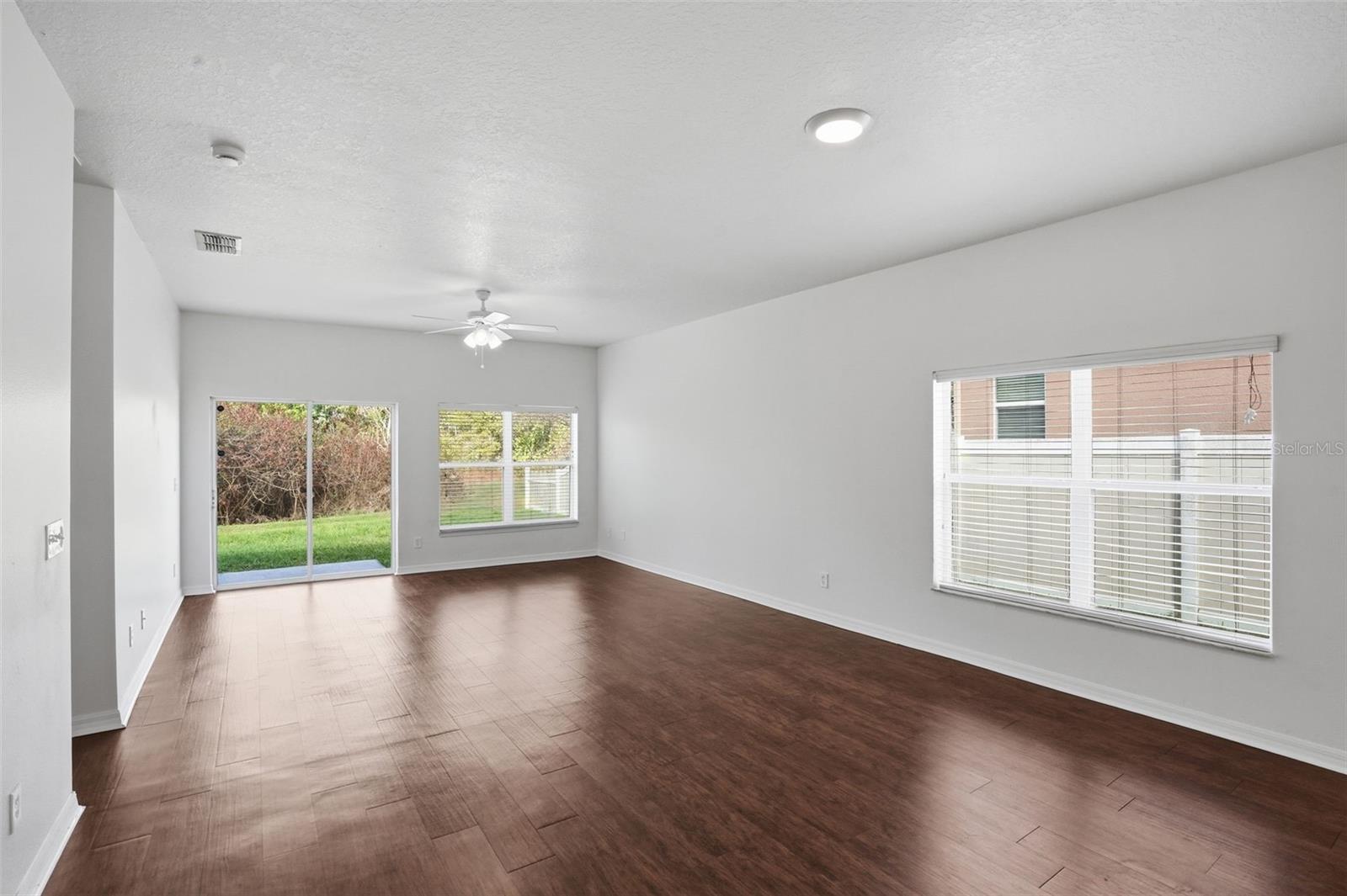 Image 11 of 31 For 1216 Maplebrook Drive