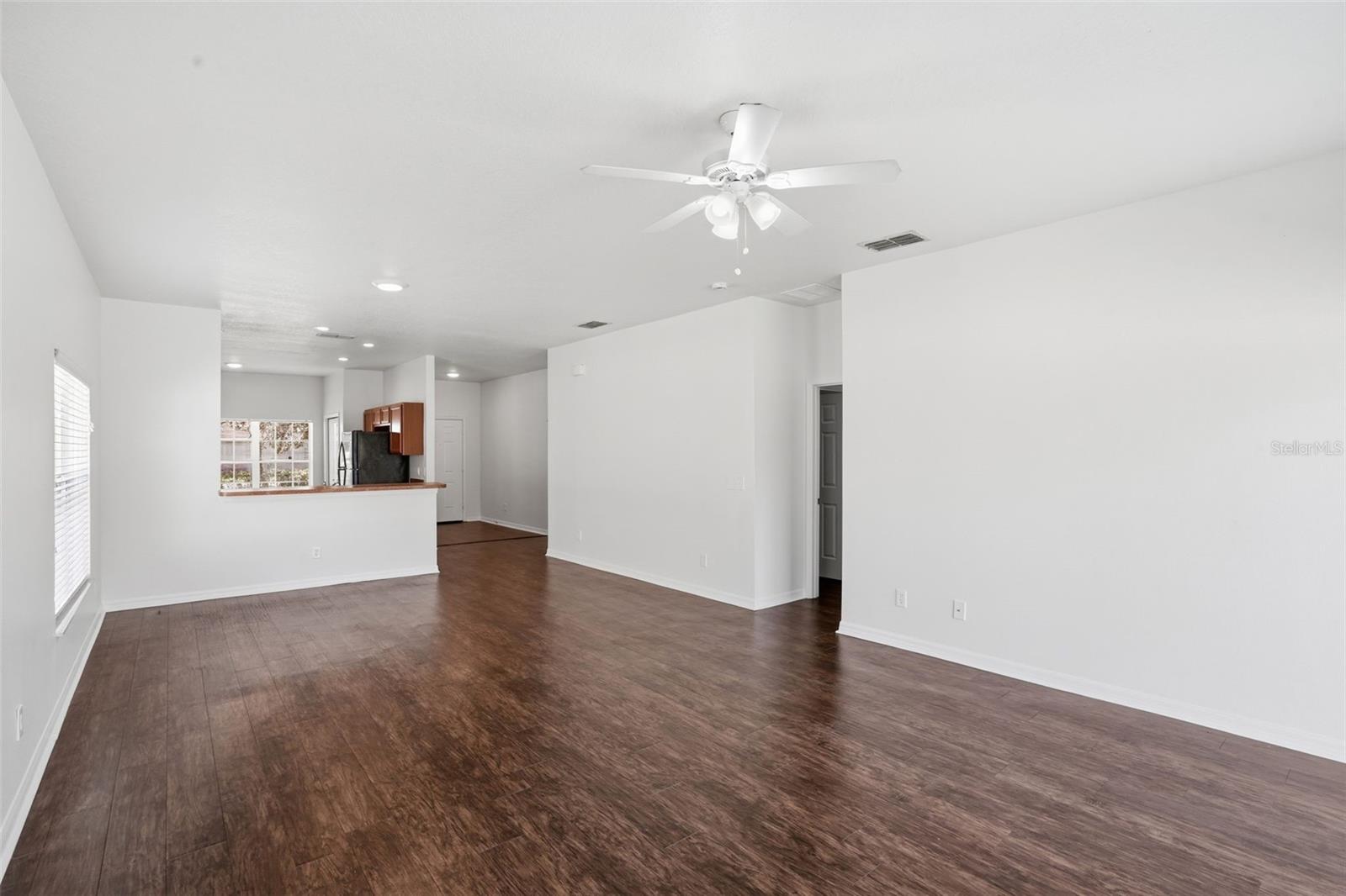 Image 12 of 31 For 1216 Maplebrook Drive