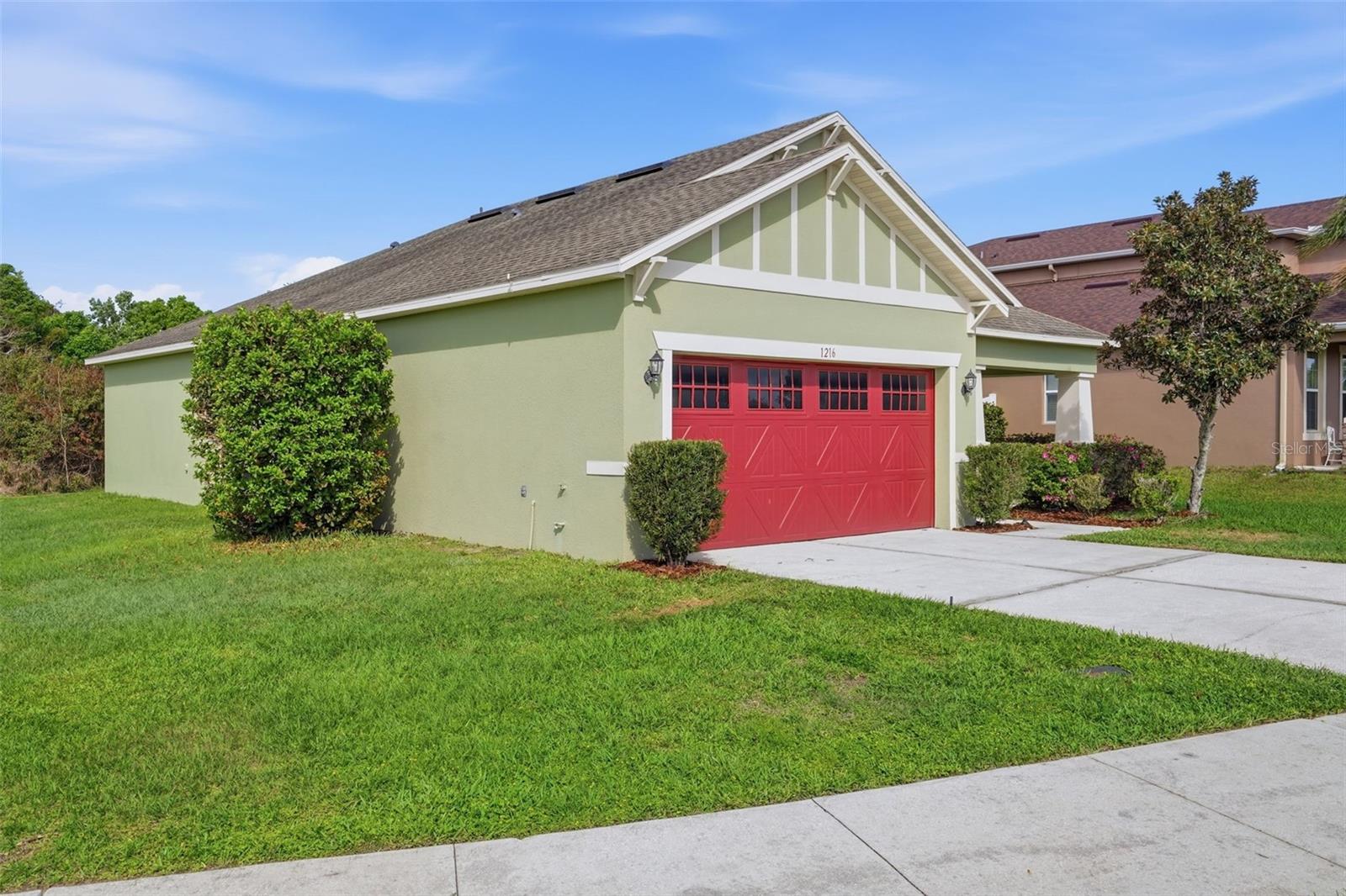 Image 2 of 31 For 1216 Maplebrook Drive