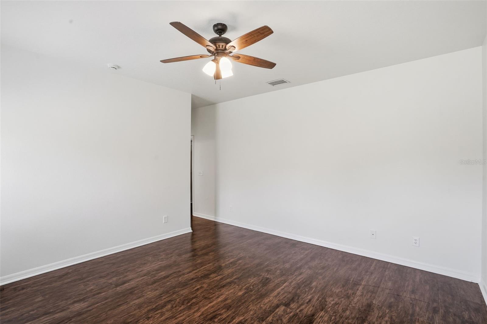 Image 22 of 31 For 1216 Maplebrook Drive