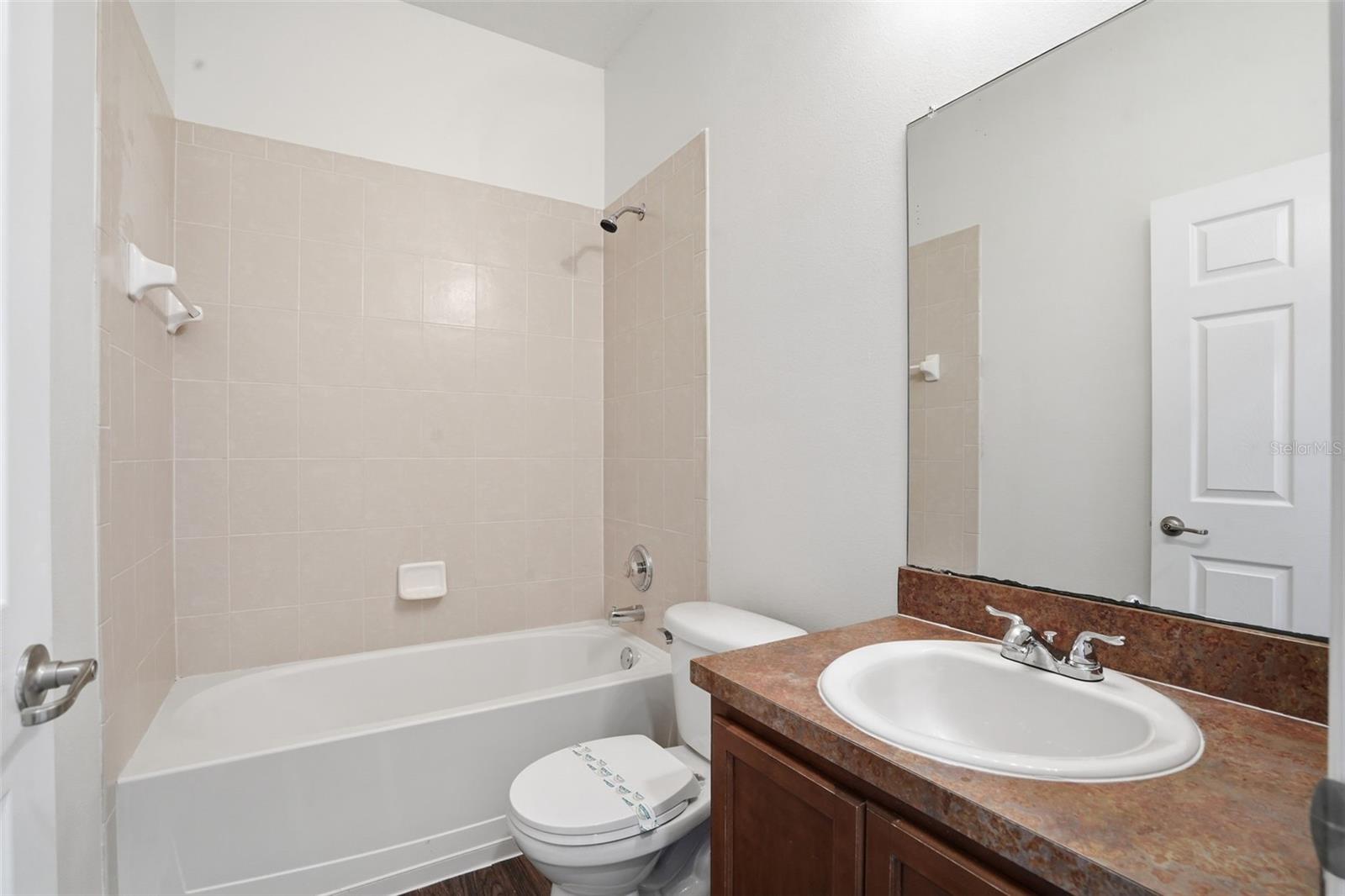 Image 24 of 31 For 1216 Maplebrook Drive