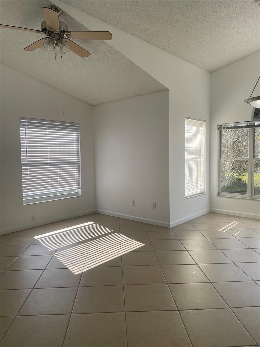 Image 12 of 15 For 5444 Michigan Street 5444-6