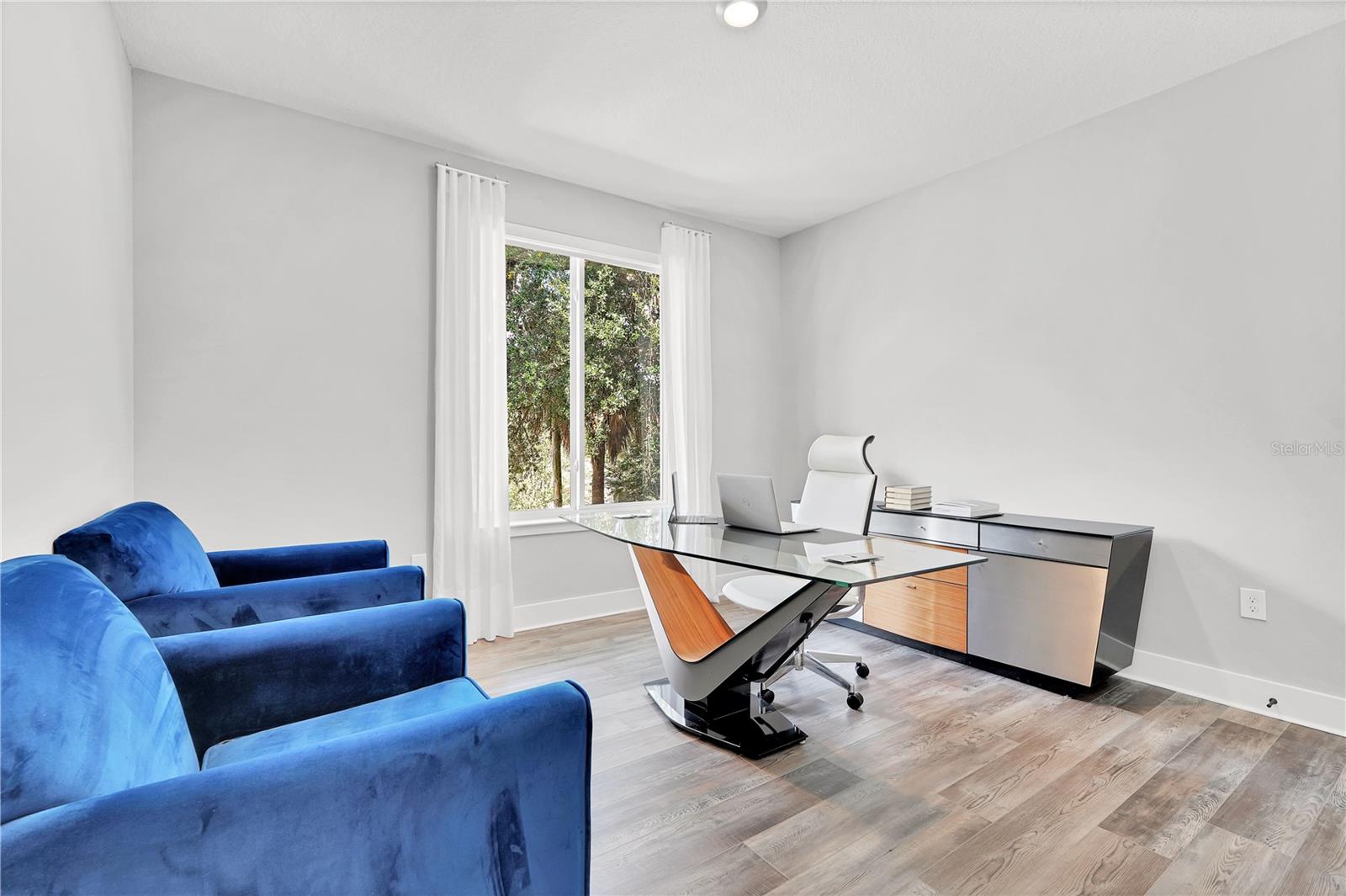 Image 18 of 44 For 1805 Fern Creek Avenue