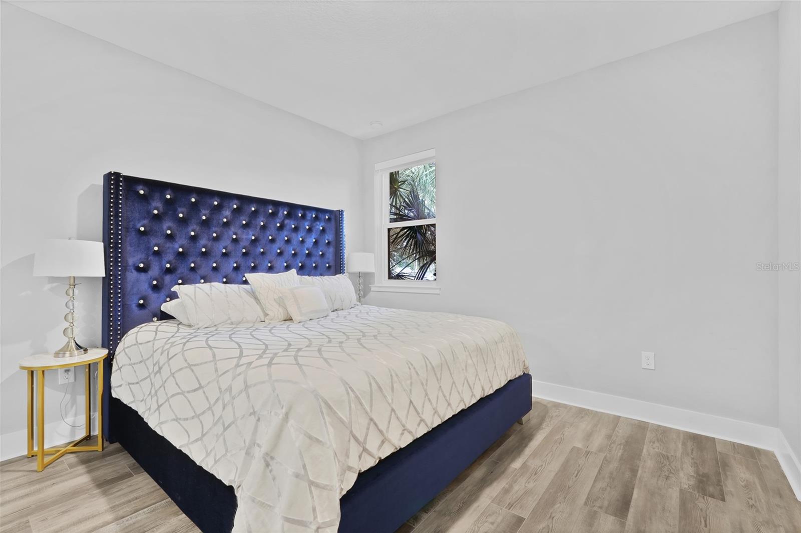 Image 26 of 44 For 1805 Fern Creek Avenue