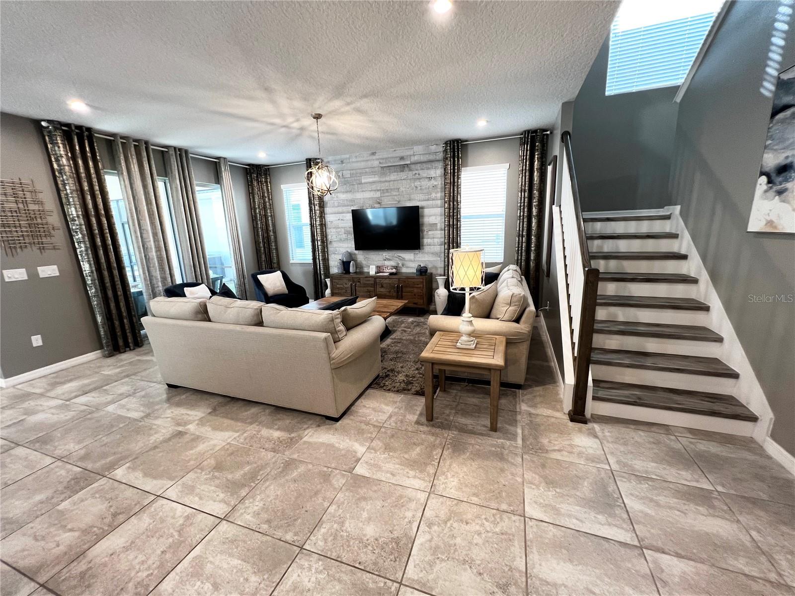 Image 19 of 77 For 8947 Amelia Downs Trail