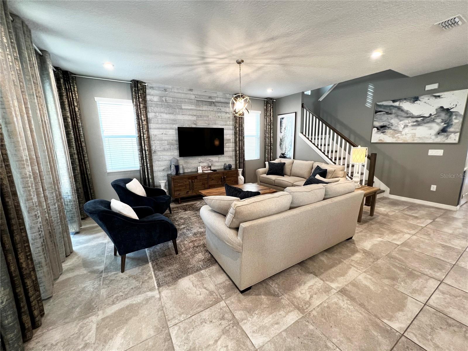 Image 22 of 77 For 8947 Amelia Downs Trail