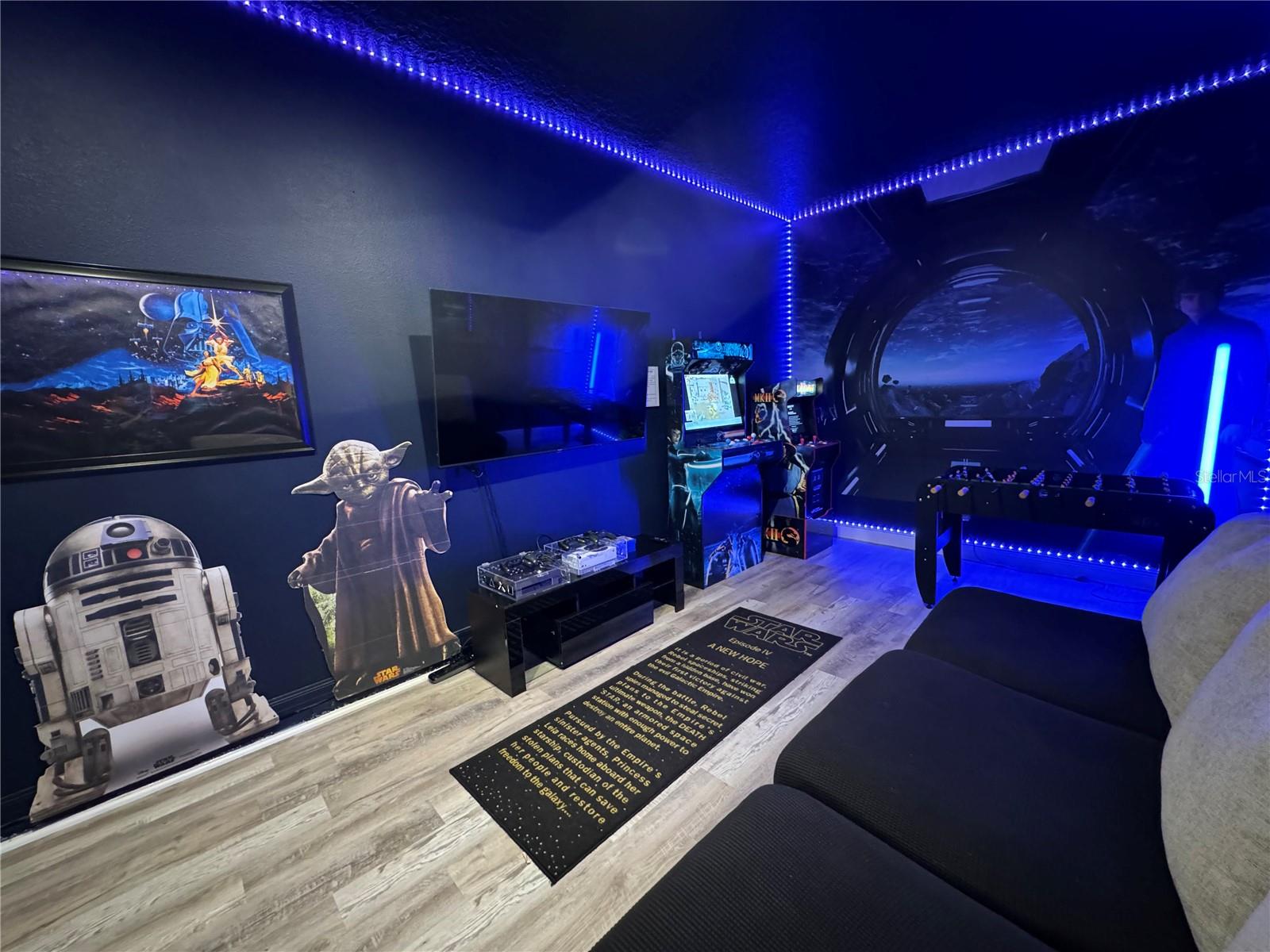 Image 30 of 77 For 8947 Amelia Downs Trail