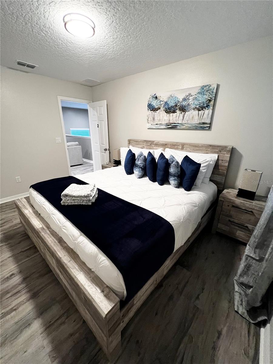 Image 44 of 77 For 8947 Amelia Downs Trail