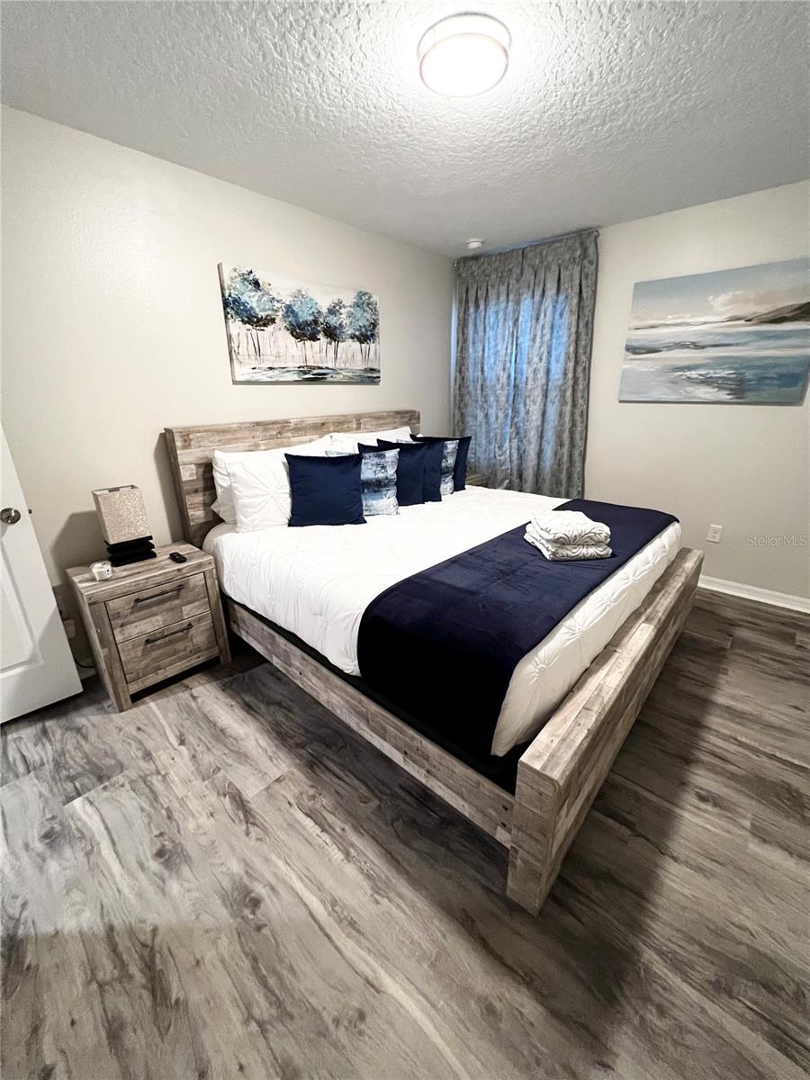 Image 46 of 77 For 8947 Amelia Downs Trail