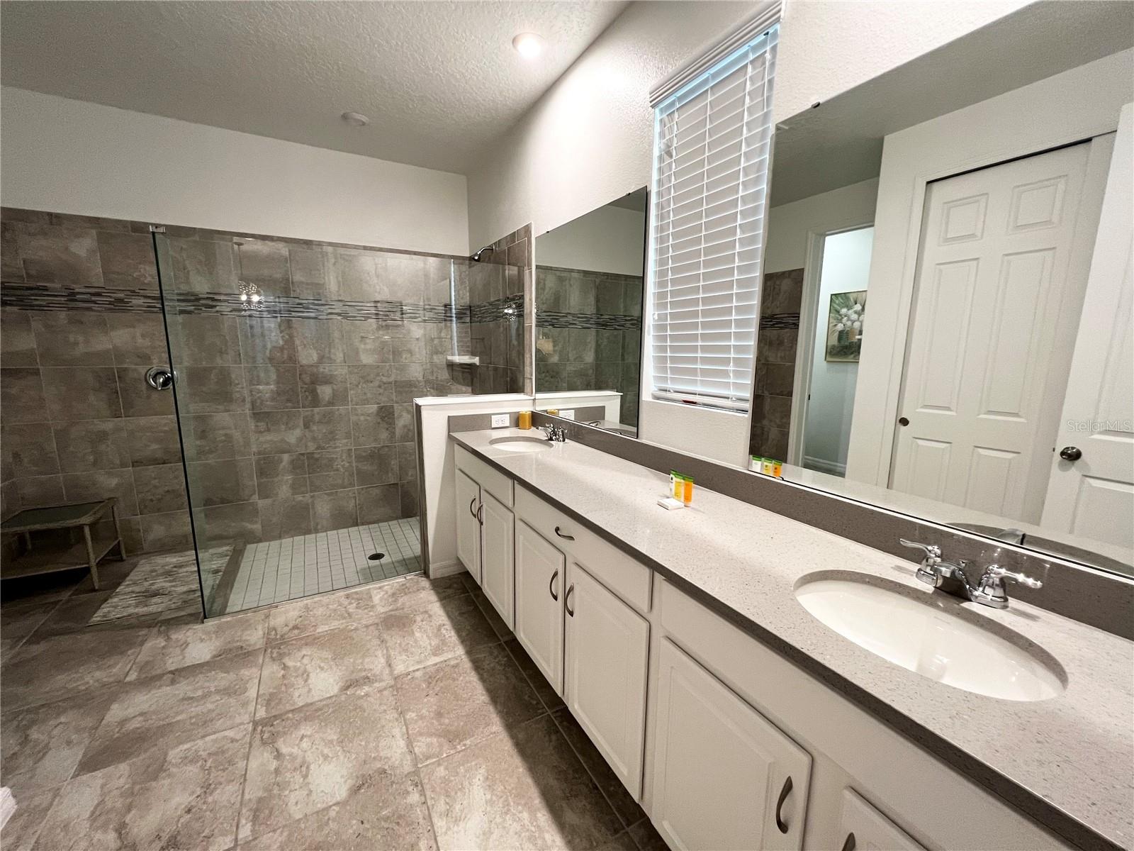 Image 53 of 77 For 8947 Amelia Downs Trail