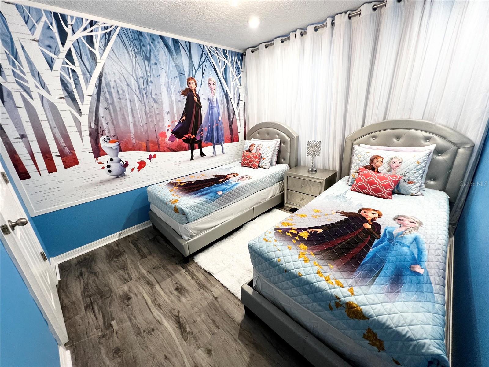 Image 56 of 77 For 8947 Amelia Downs Trail