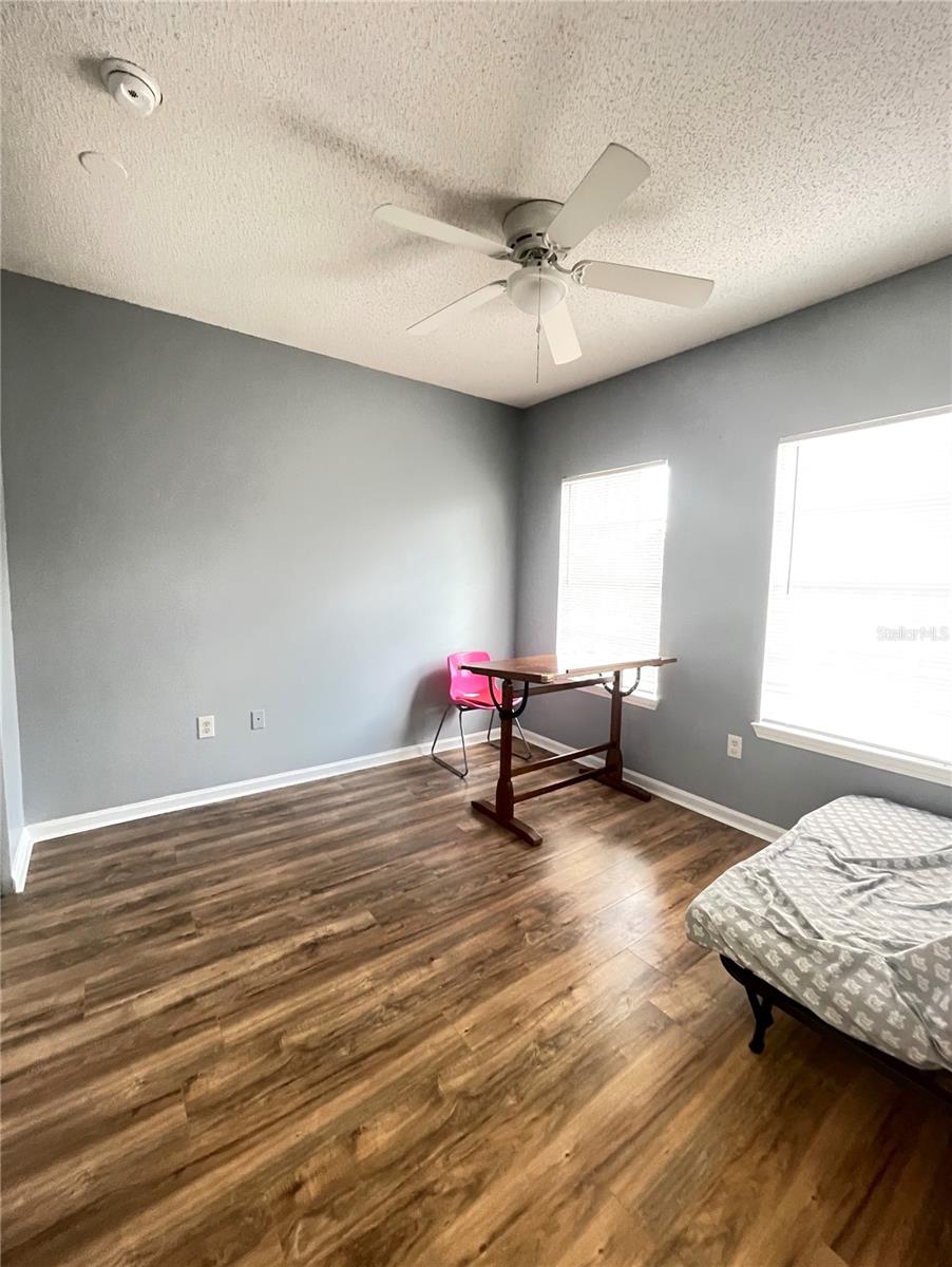 Image 21 of 35 For 12203 Wild Iris Way  112