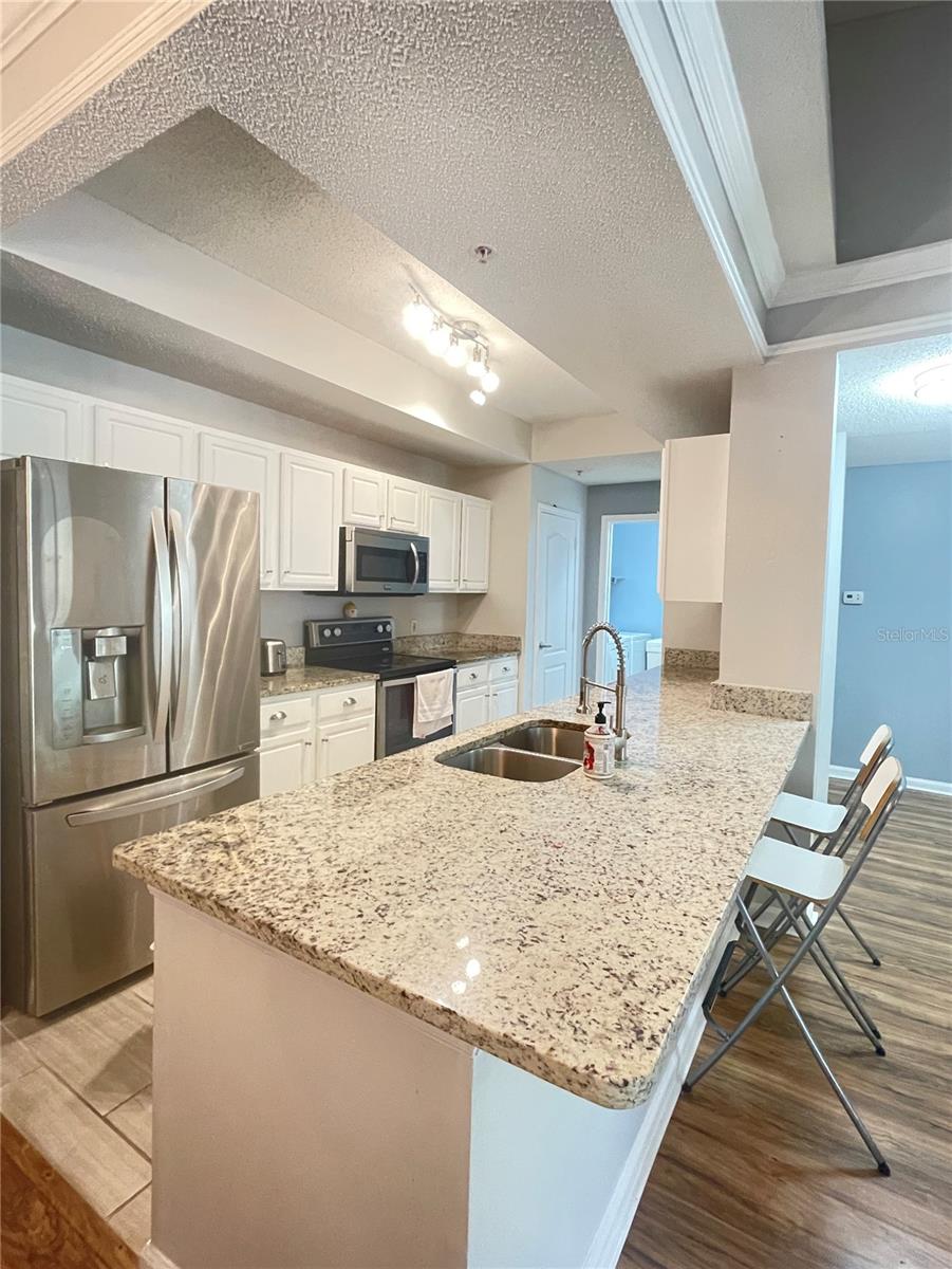 Image 5 of 35 For 12203 Wild Iris Way  112