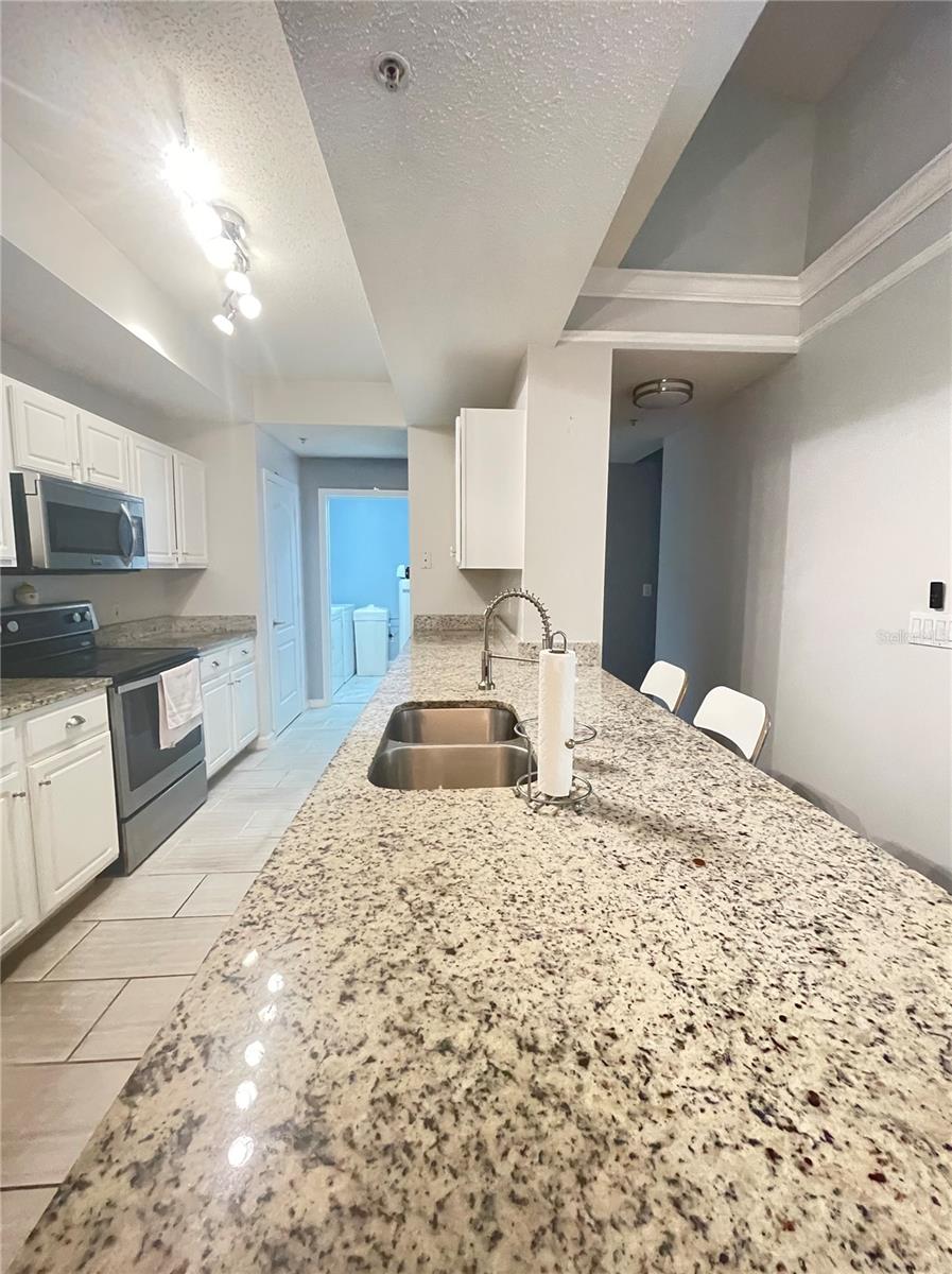 Image 7 of 35 For 12203 Wild Iris Way  112