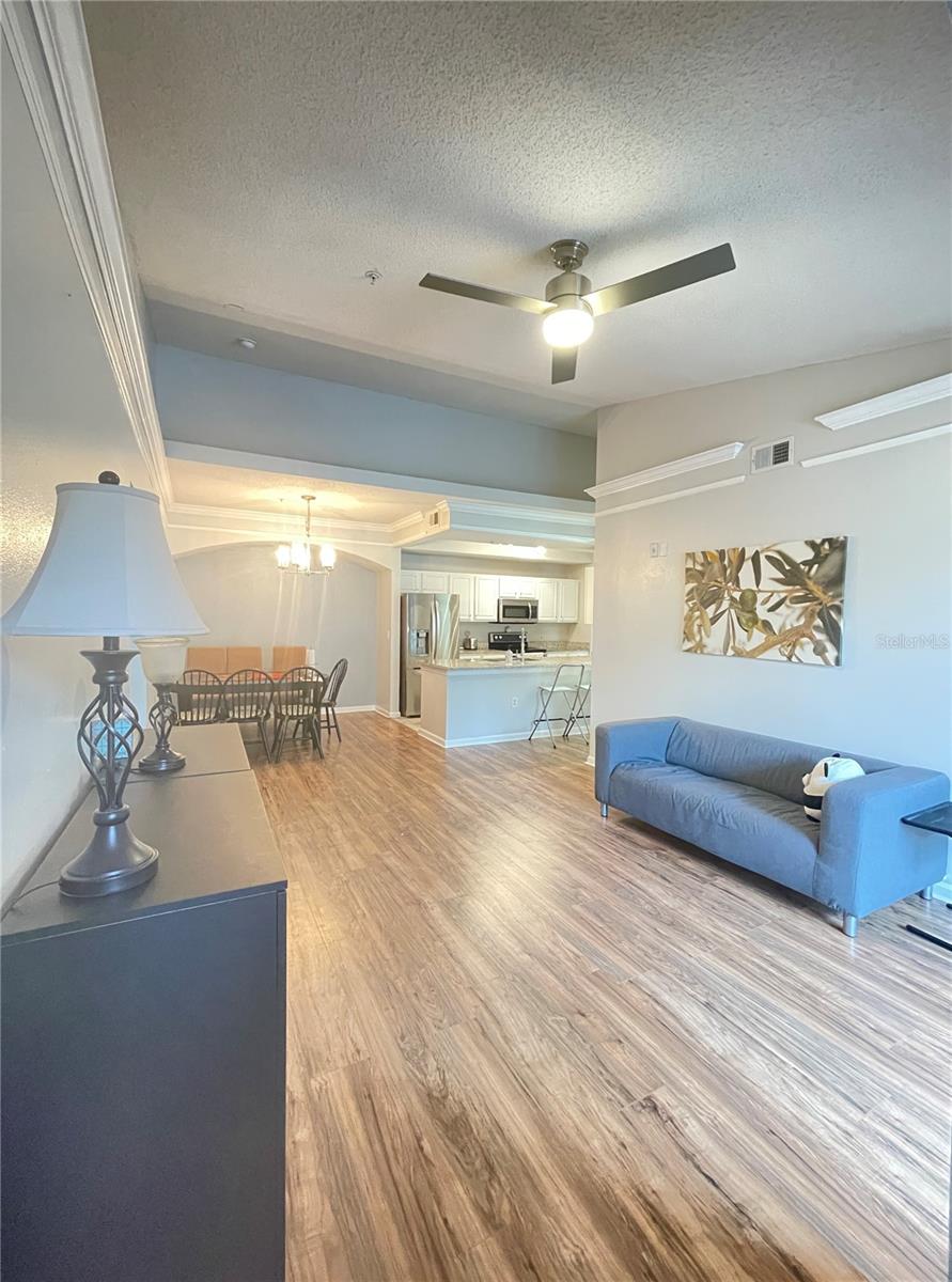 Image 8 of 35 For 12203 Wild Iris Way  112