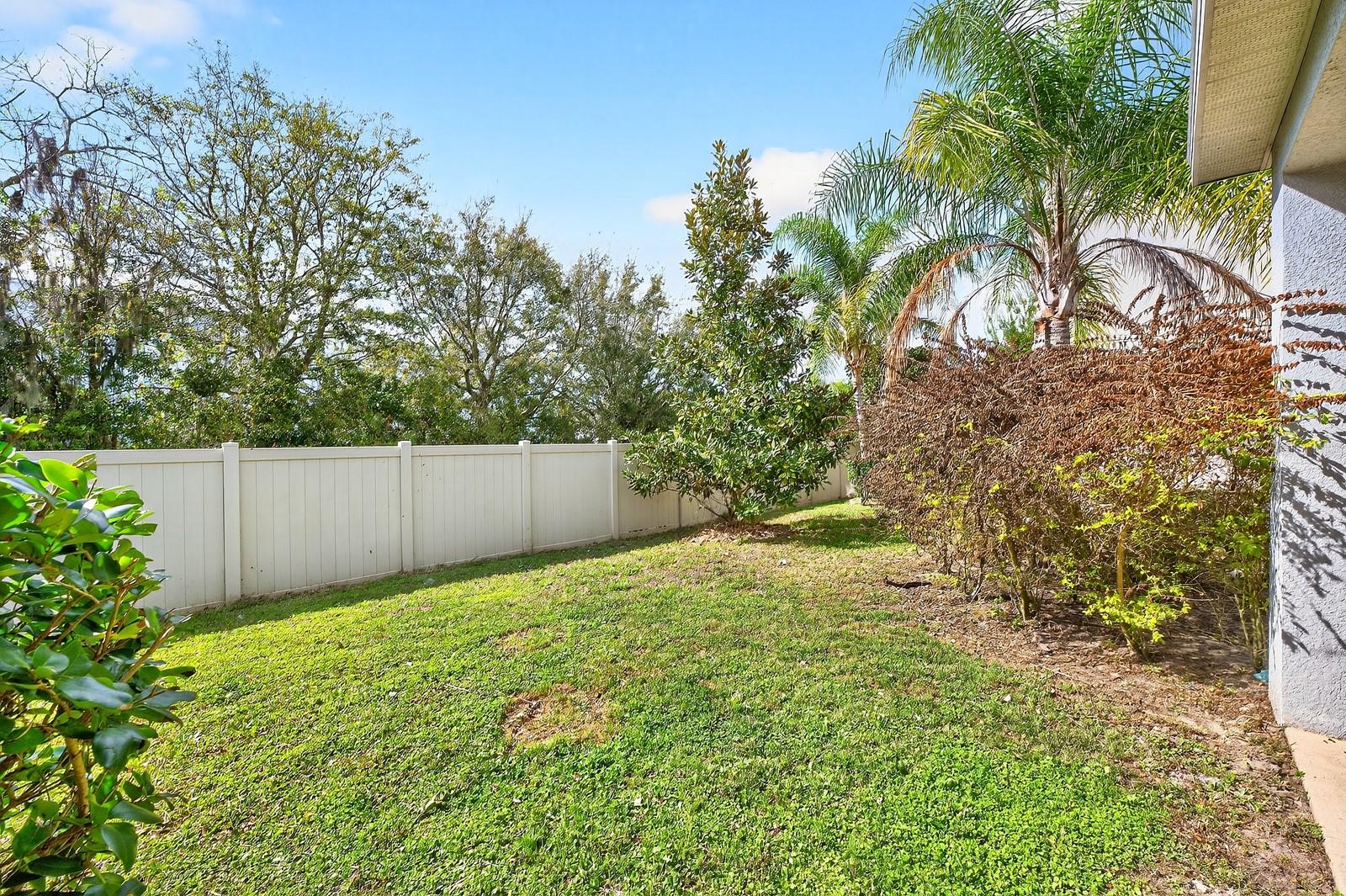 Image 24 of 27 For 544 Red Rose Lane