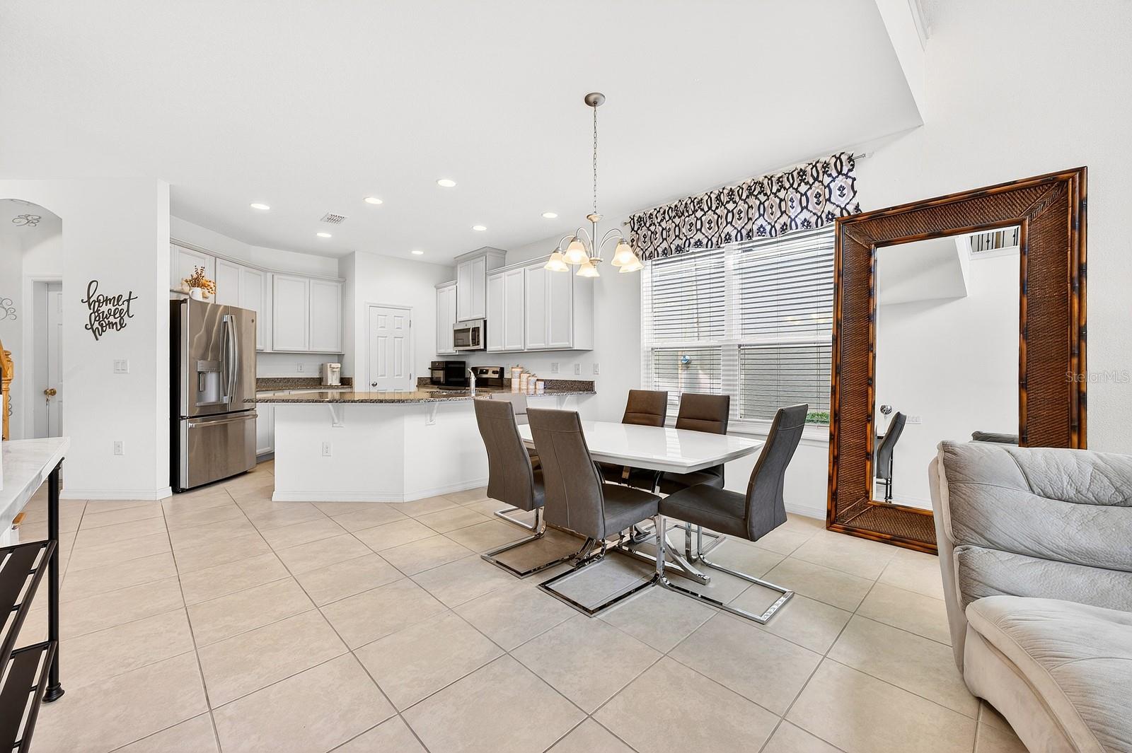 Image 7 of 27 For 544 Red Rose Lane