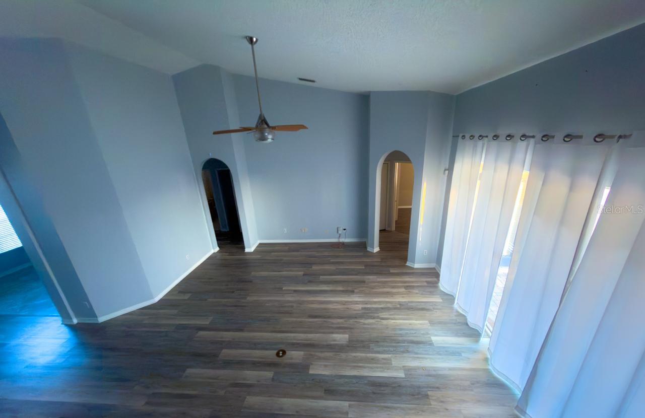 Image 6 of 32 For 170 Cedar Springs Circle