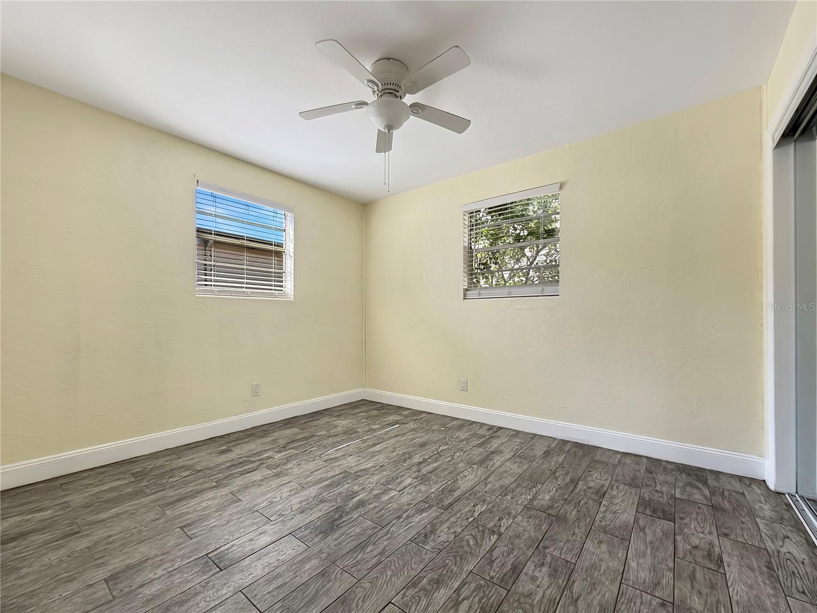 Image 6 of 14 For 820 State Avenue 2