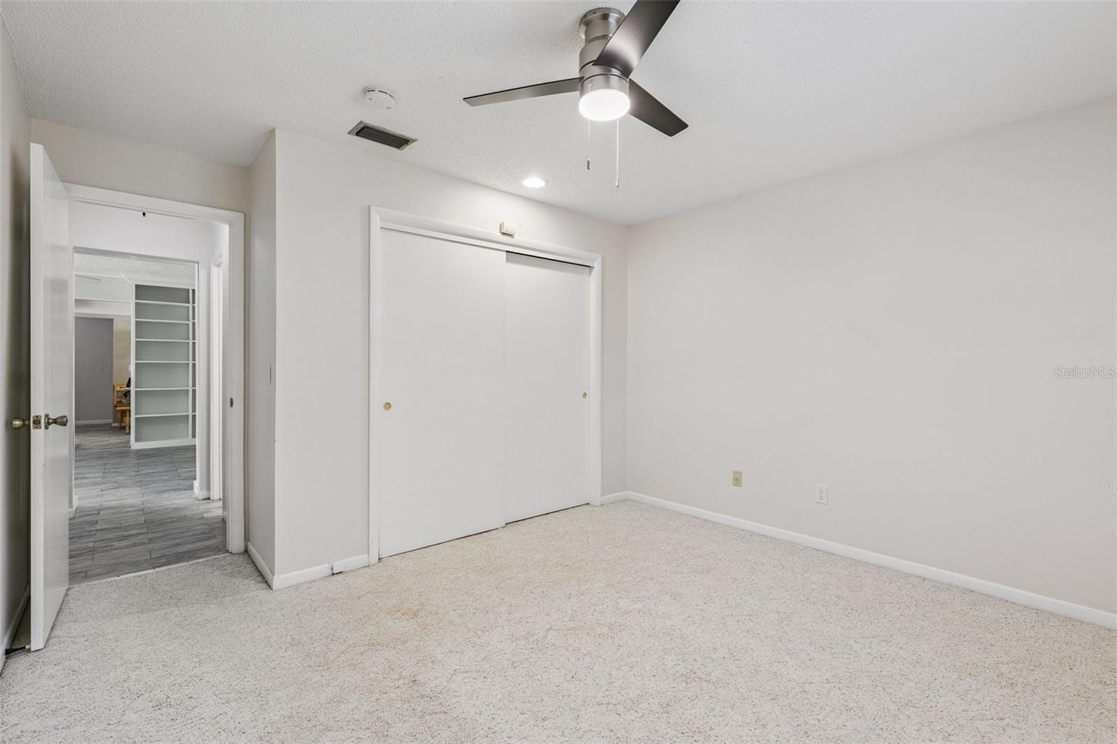 Image 17 of 50 For 113 Rose Briar Drive