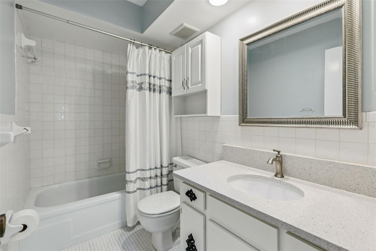 Image 25 of 50 For 113 Rose Briar Drive