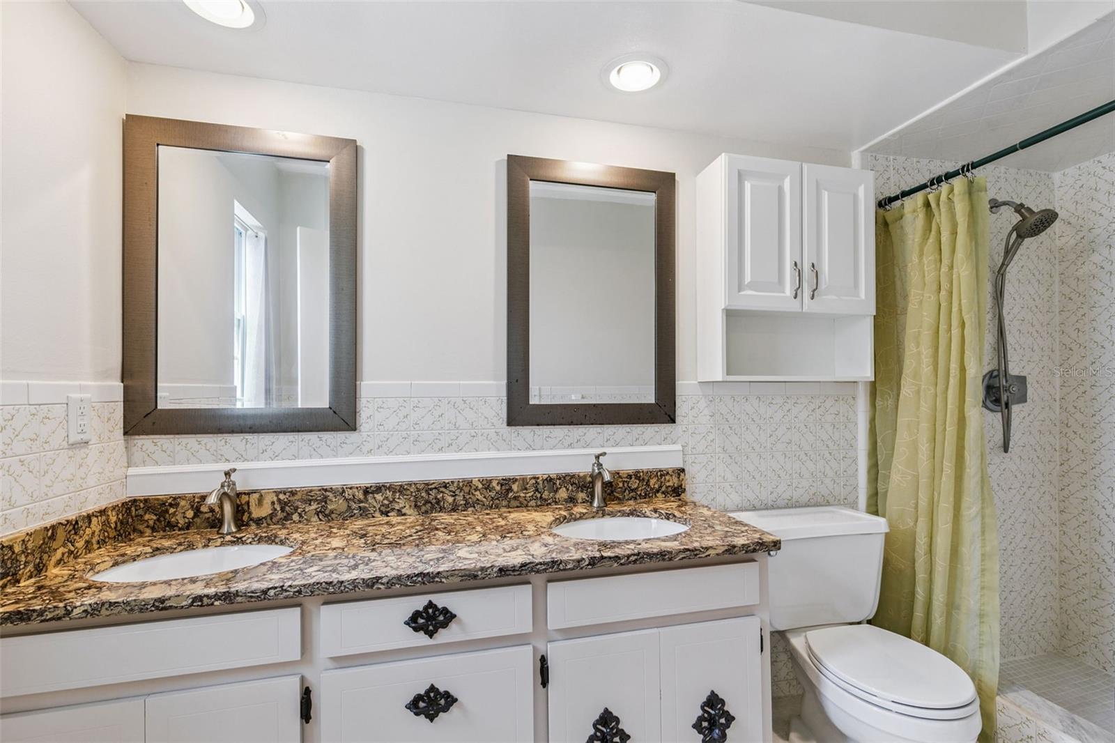 Image 27 of 50 For 113 Rose Briar Drive