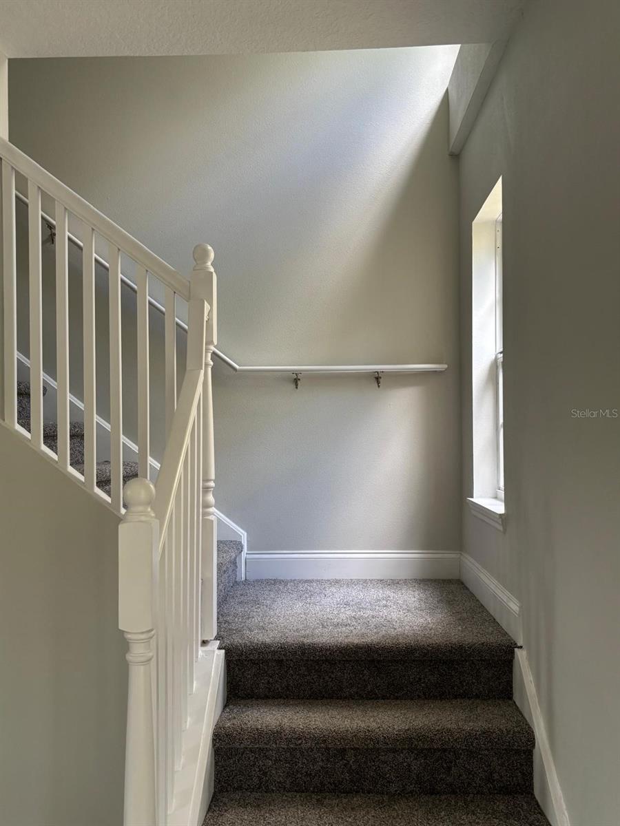 Image 11 of 21 For 427 Madison Circle