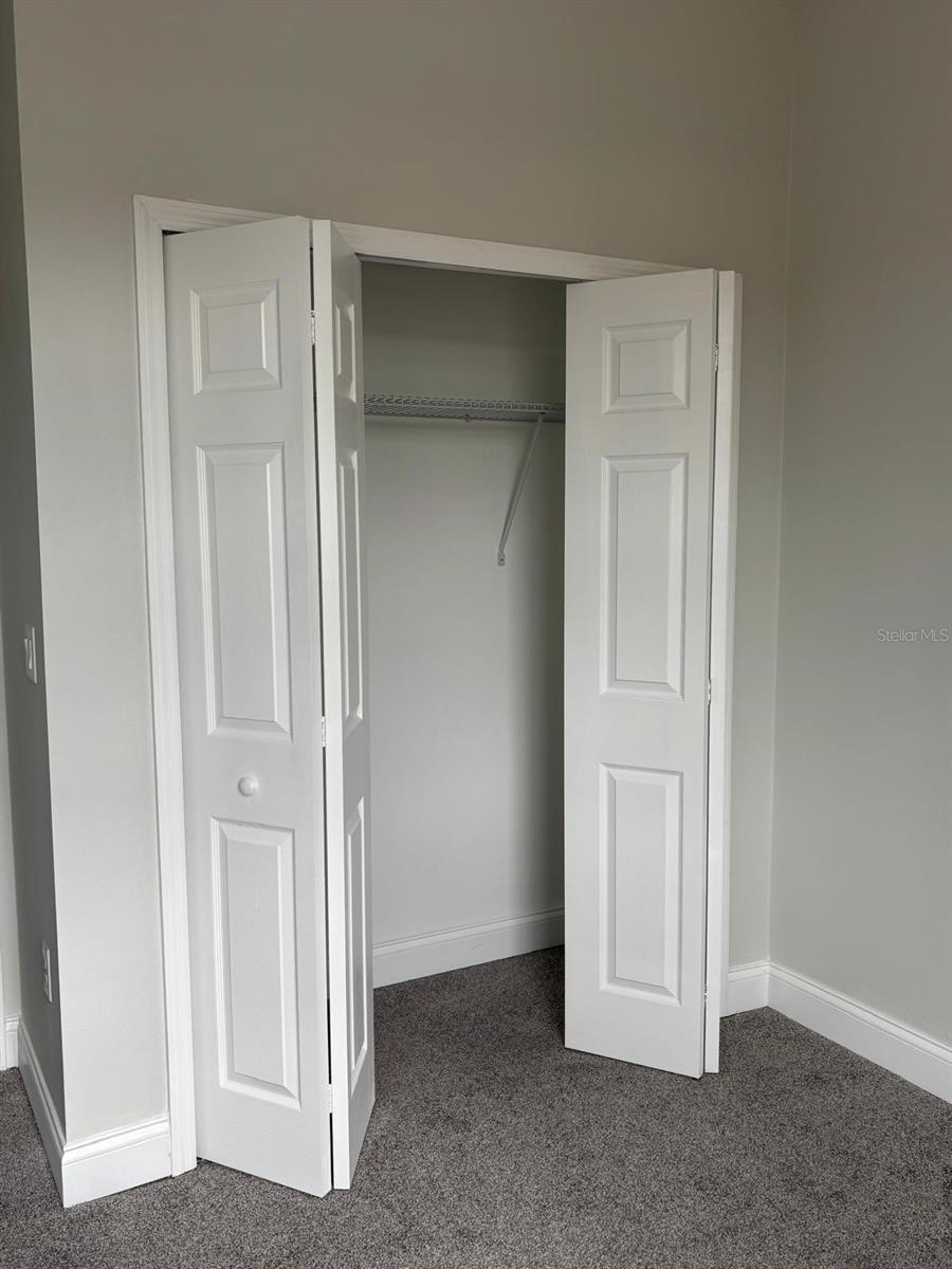 Image 19 of 21 For 427 Madison Circle