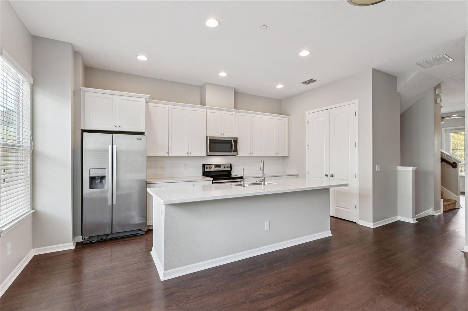 Image 10 of 51 For 101 Boardwalk Avenue