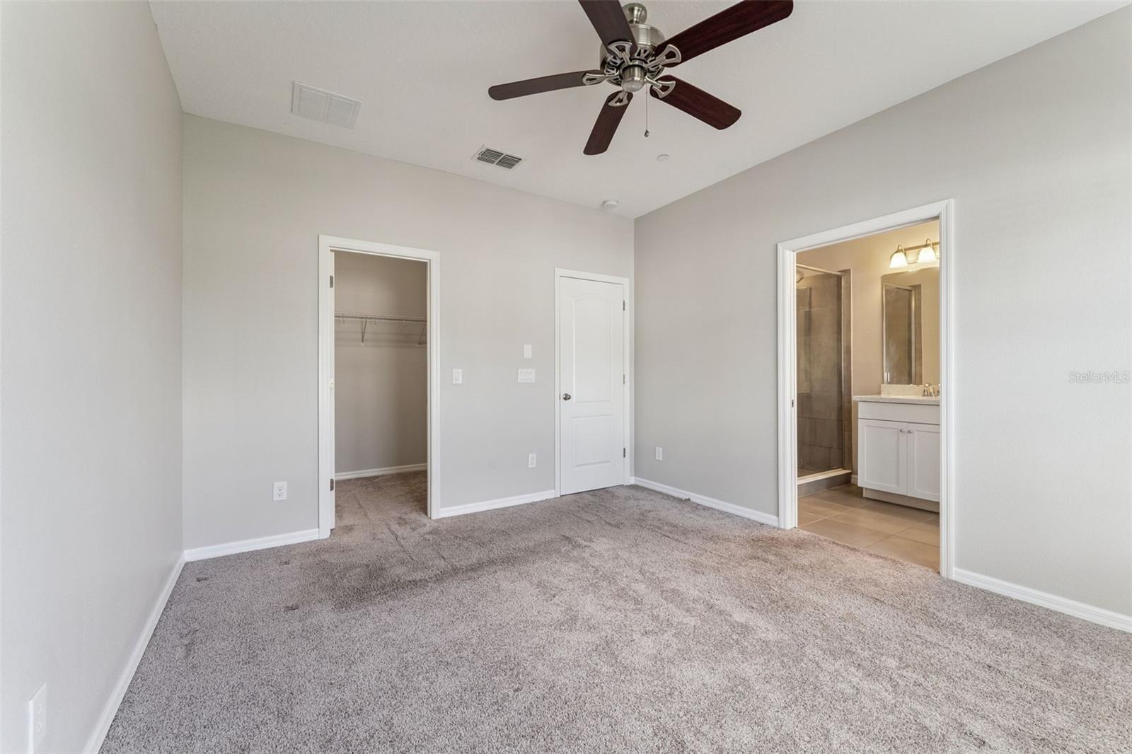 Image 18 of 51 For 101 Boardwalk Avenue