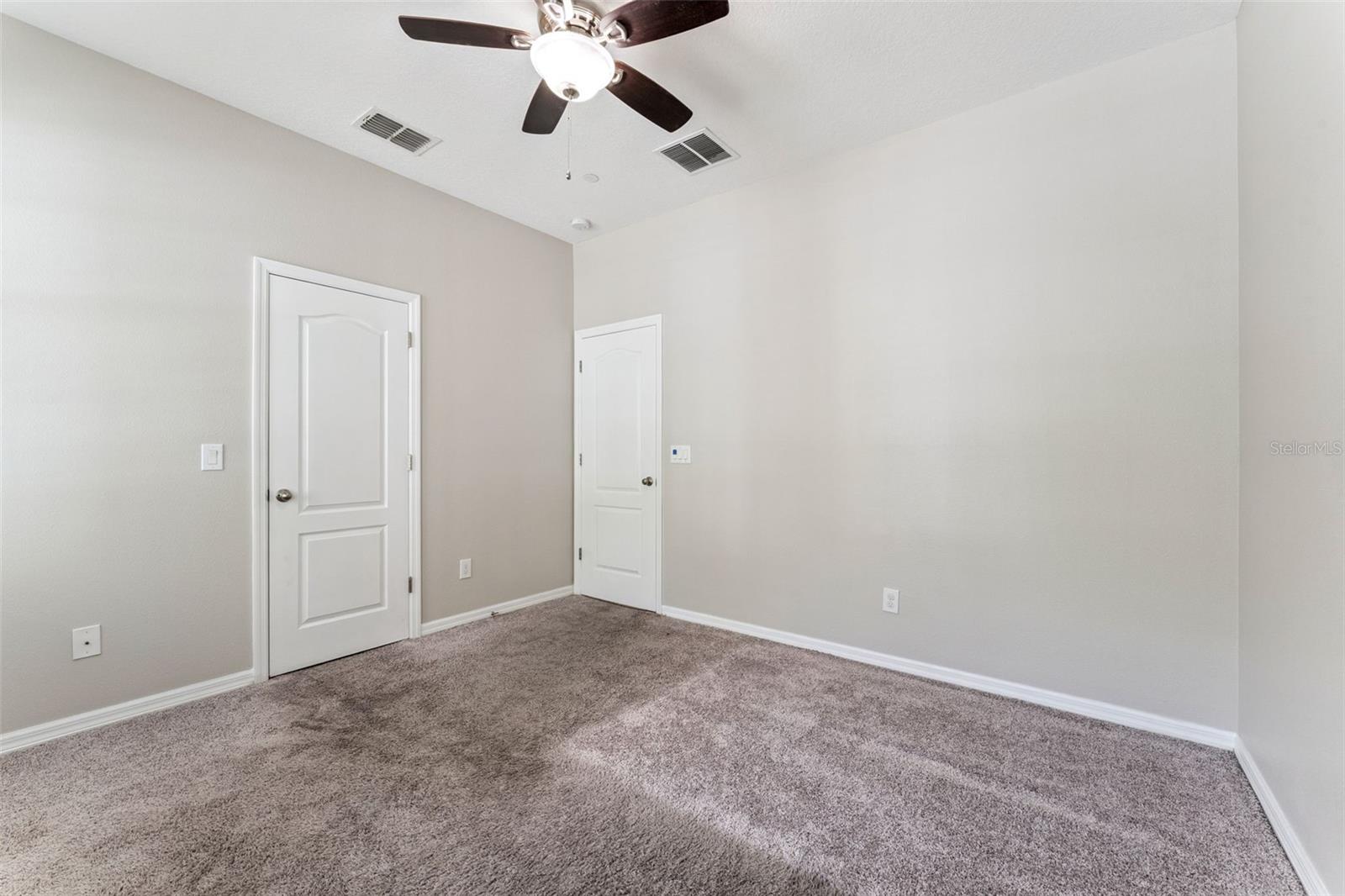 Image 20 of 51 For 101 Boardwalk Avenue