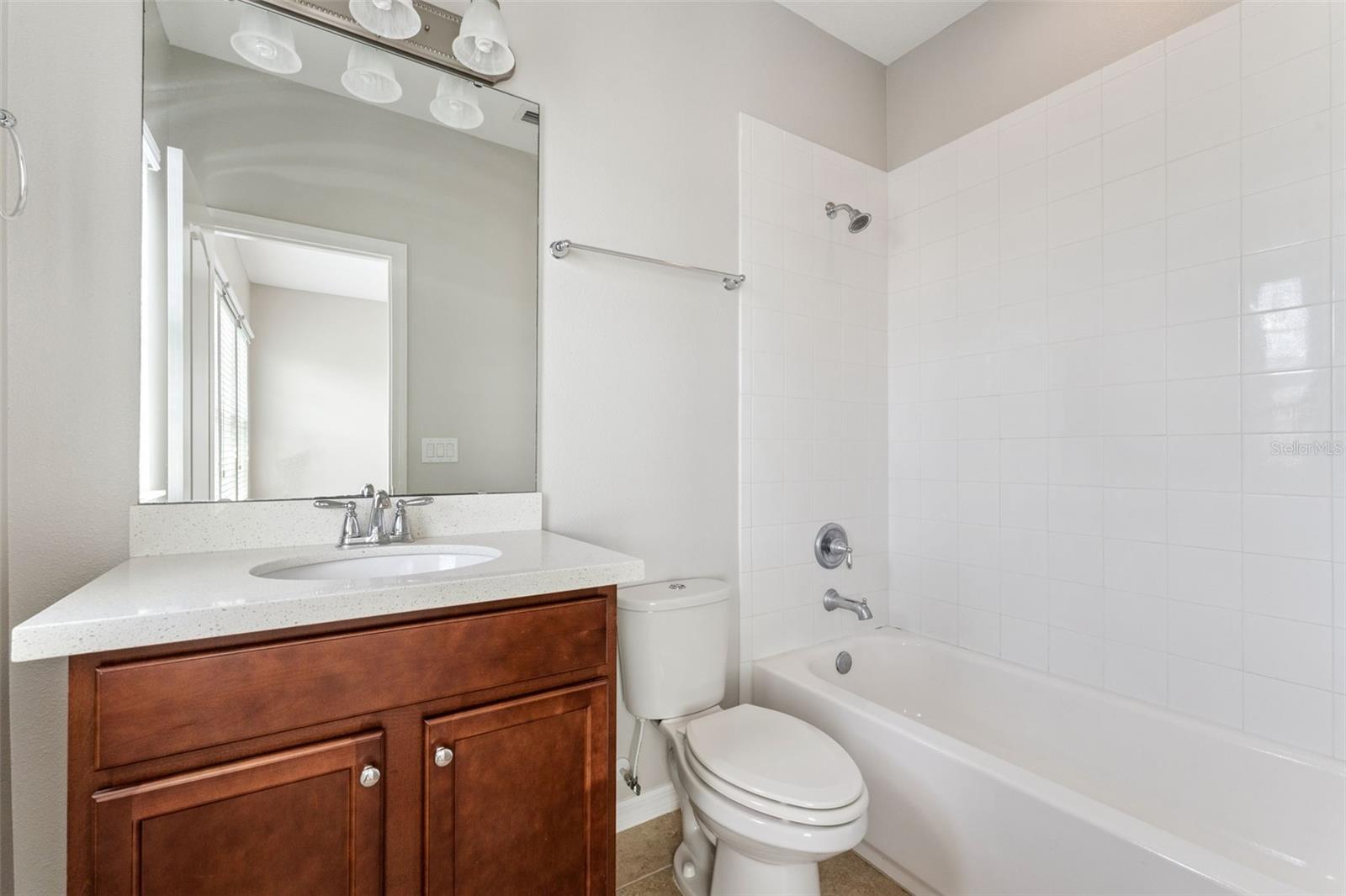 Image 25 of 51 For 101 Boardwalk Avenue