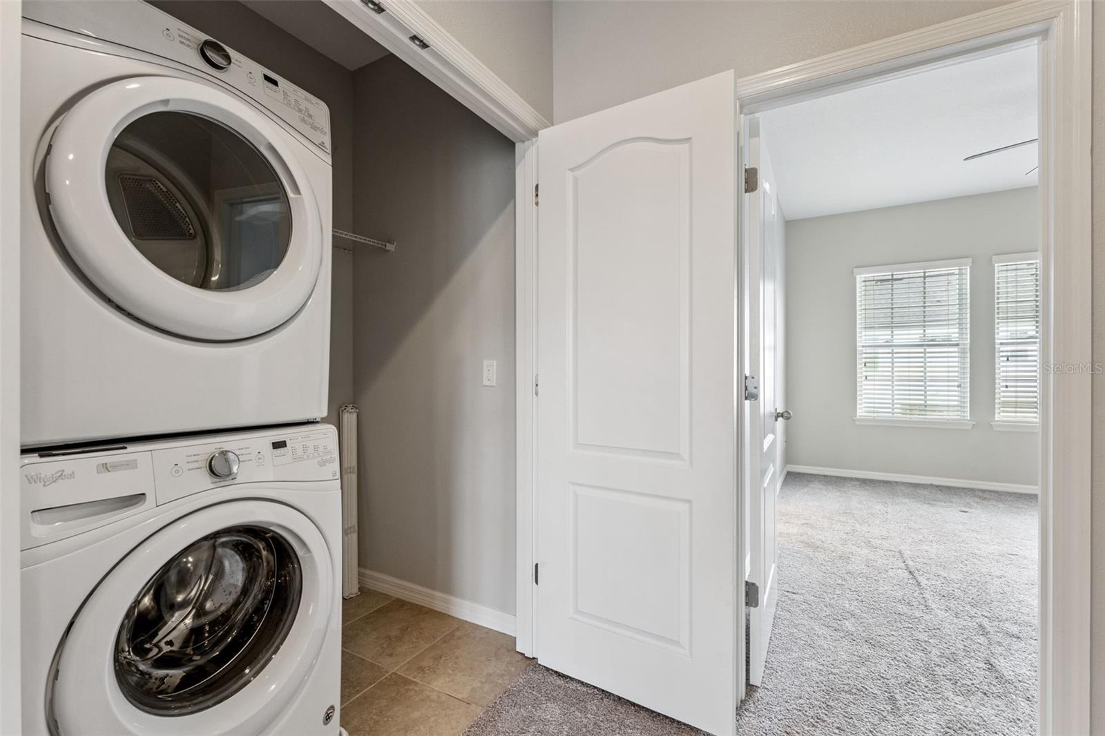 Image 27 of 51 For 101 Boardwalk Avenue