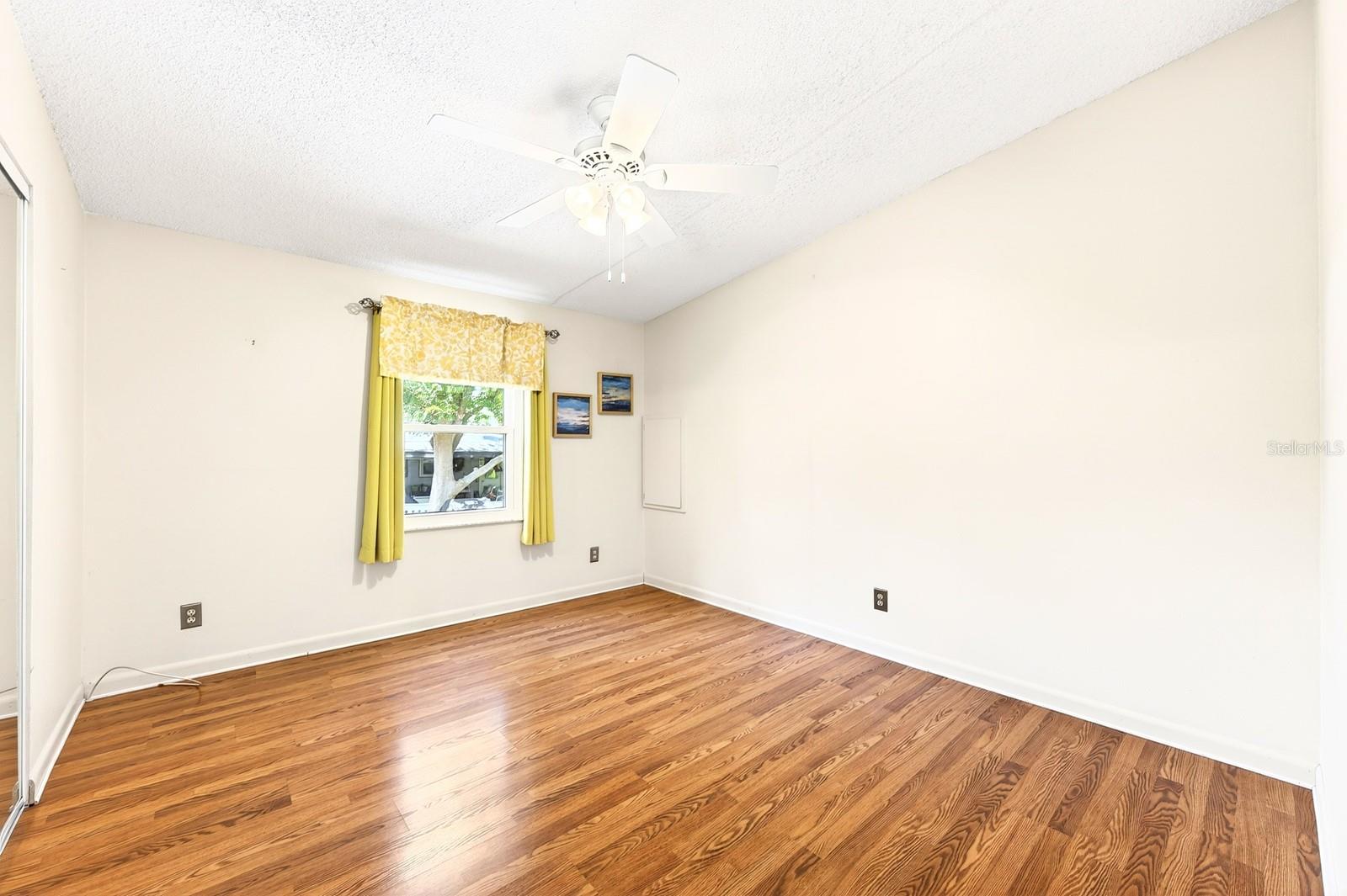 Image 16 of 39 For 1603 Cog Hill Drive