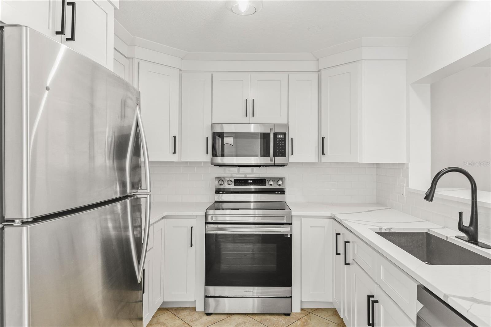 Image 14 of 35 For 1933 Saint Andrews Place 1933