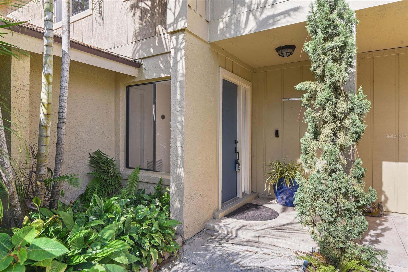 Image 3 of 35 For 1933 Saint Andrews Place 1933