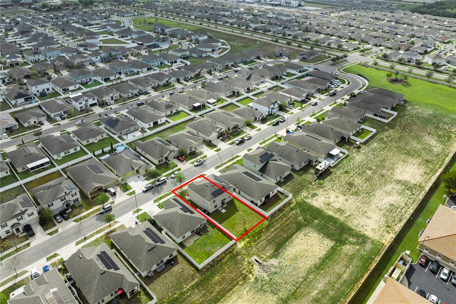 Image 21 of 24 For 144 Taft Drive