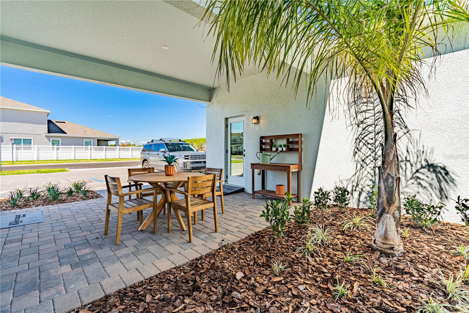 Image 17 of 67 For 15197 Blue Peacock Lane