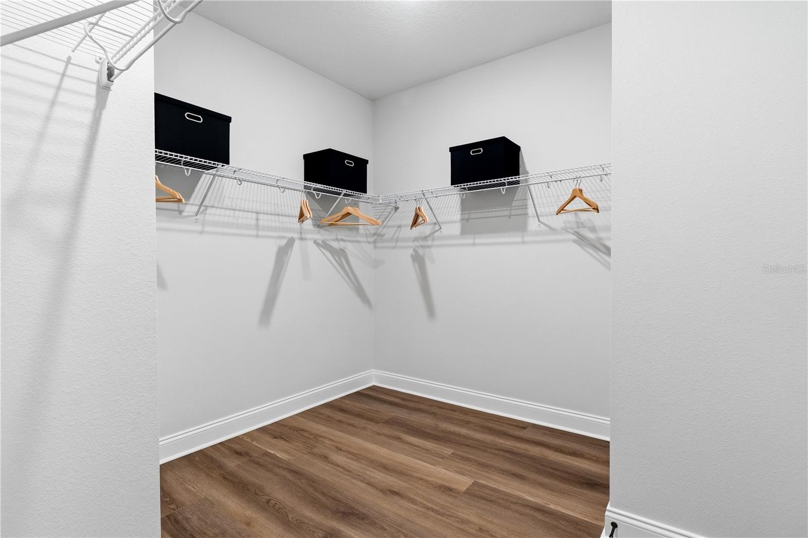 Image 25 of 67 For 15197 Blue Peacock Lane