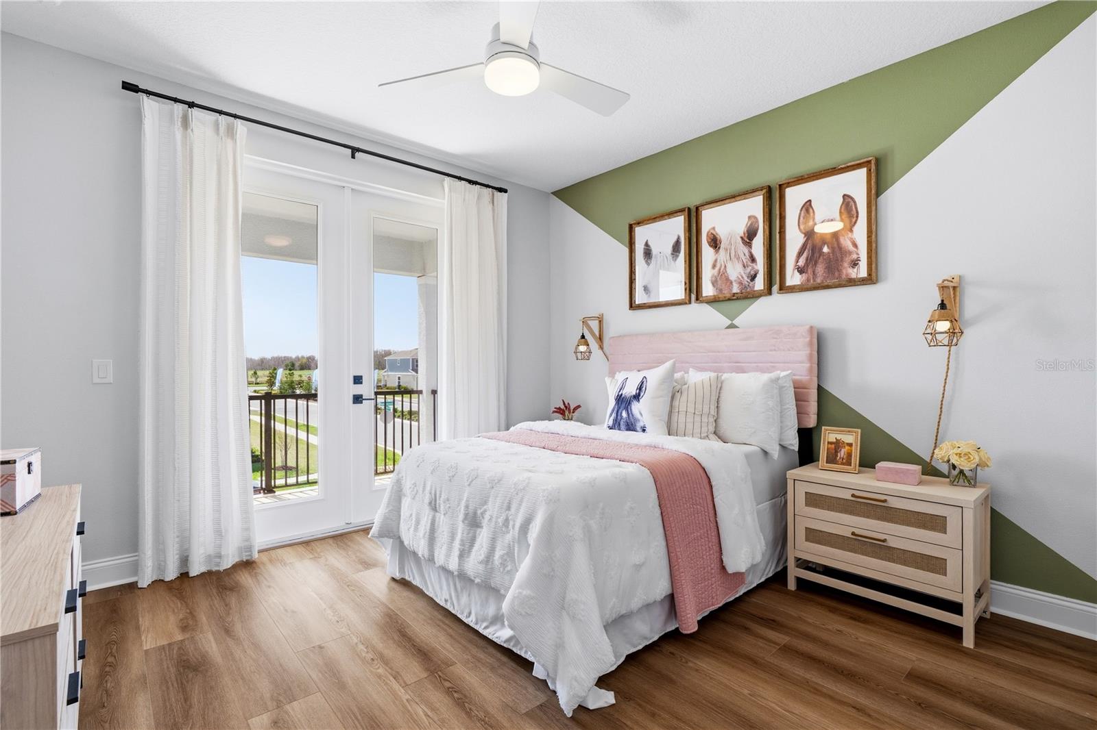 Image 27 of 67 For 15197 Blue Peacock Lane