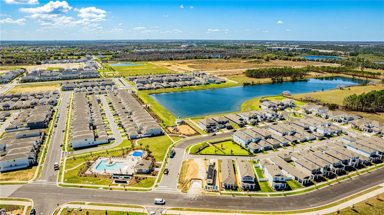 Image 59 of 67 For 15197 Blue Peacock Lane