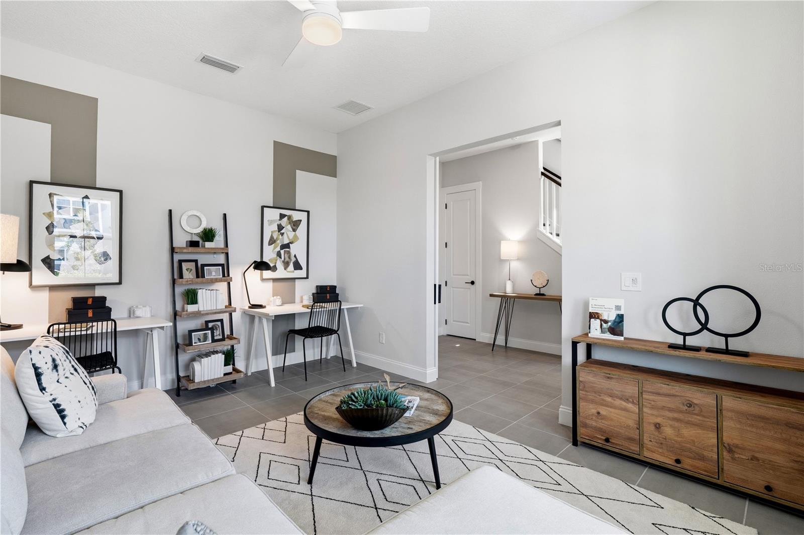 Image 6 of 67 For 15197 Blue Peacock Lane