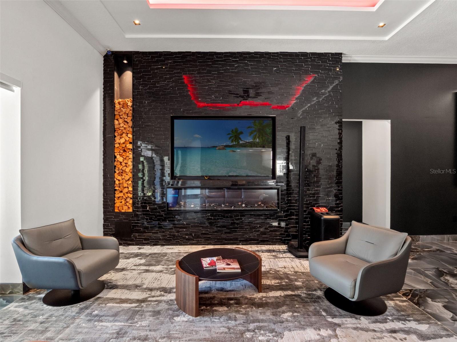 Image 10 of 43 For 9225 Hanging Vine Court