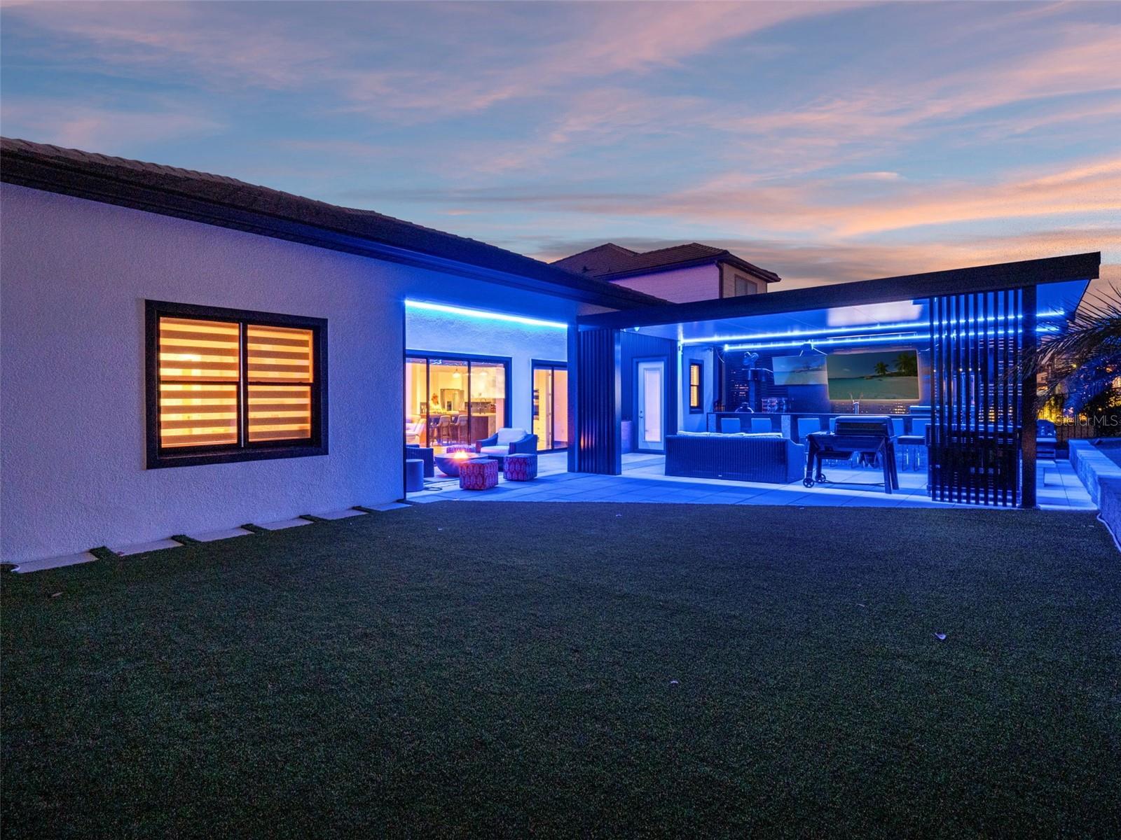 Image 42 of 43 For 9225 Hanging Vine Court