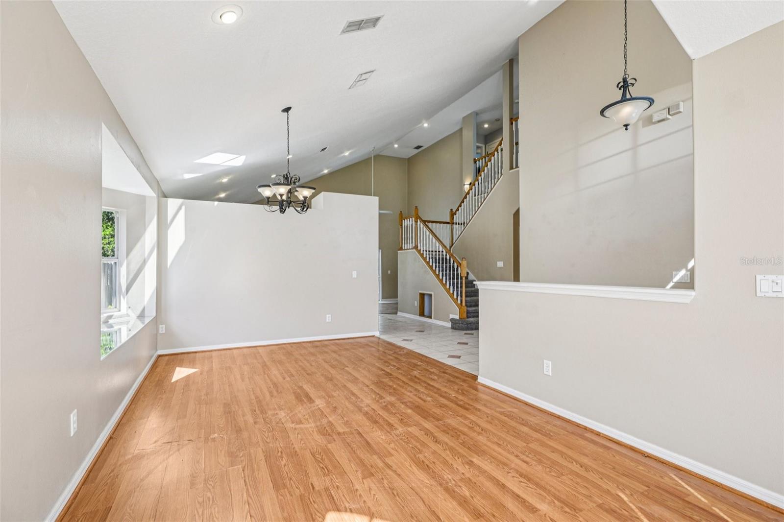 Image 32 of 37 For 5086 Hook Hollow Circle