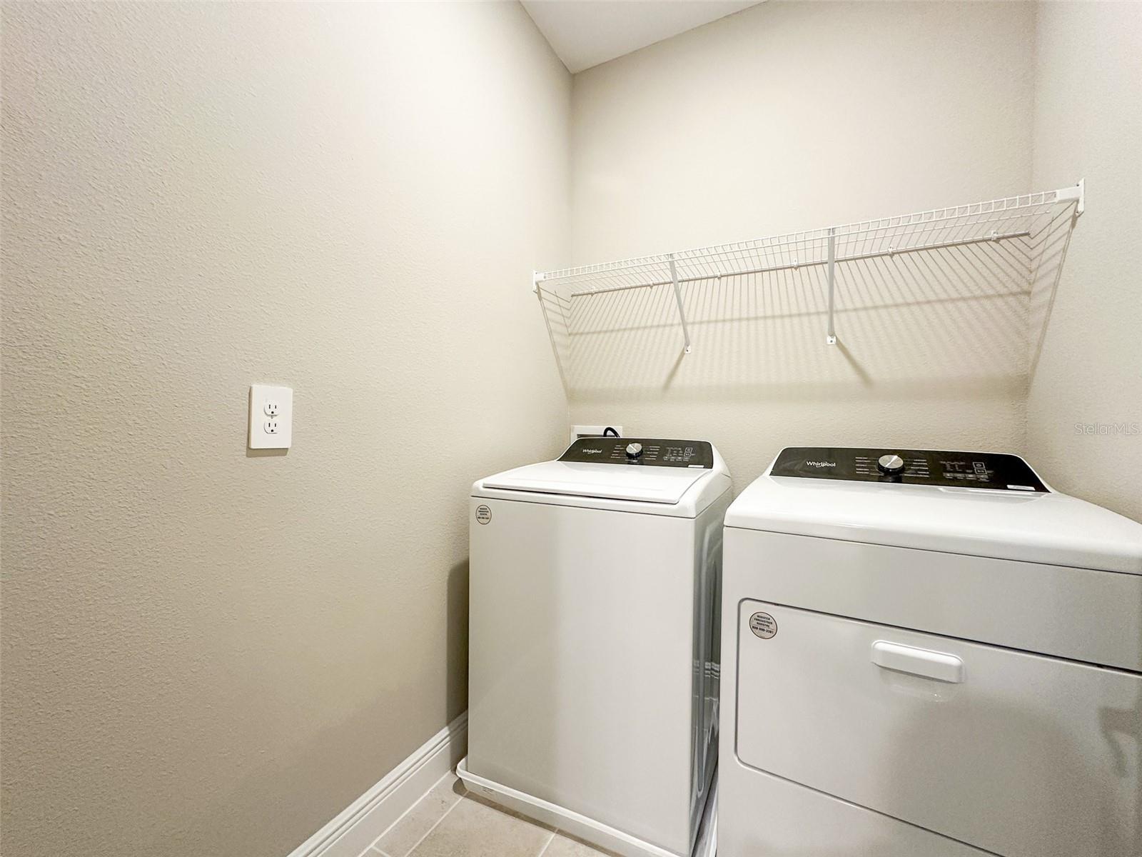 Image 30 of 37 For 4878 Coral Bean Alley